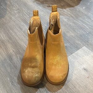Ugg Tan Metallic Gold Specks Suede Ankle Boots